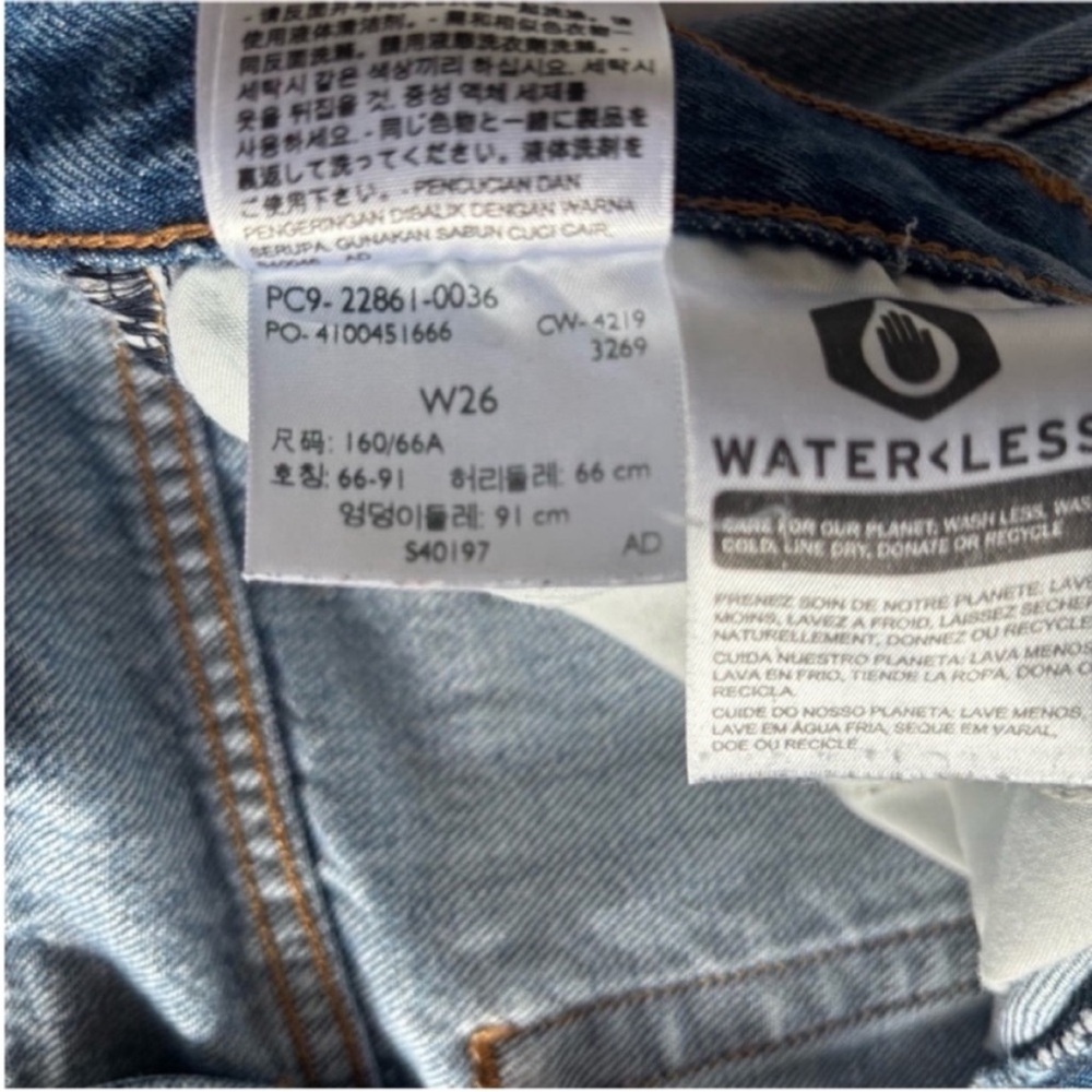 Levis Wedgie High Rise Shorts Cutoff Classic Denim Cotton Medium Blue Size 26 - Picture 10 of 11